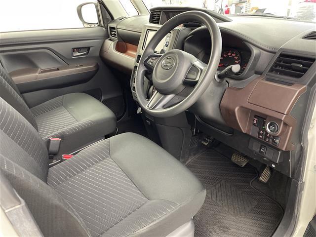 トール Ｘ　ＳＡＩＩＩ　社外ナビ　フルセグ　ＣＤ　ＤＶＤ　バックカメラ　片側パワーバックドア　純正フロアマット　純正ドアバイザー　前方ドライブレコーダー　電動格納ミラー　サマータイヤ積込み　純正ホイールキャップ付き　ＥＴＣ（16枚目）