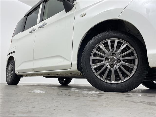 トール Ｘ　ＳＡＩＩＩ　社外ナビ　フルセグ　ＣＤ　ＤＶＤ　バックカメラ　片側パワーバックドア　純正フロアマット　純正ドアバイザー　前方ドライブレコーダー　電動格納ミラー　サマータイヤ積込み　純正ホイールキャップ付き　ＥＴＣ（33枚目）