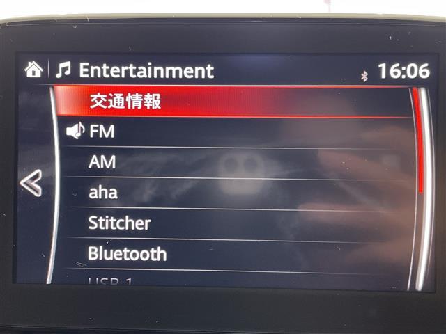 デミオ ＸＤツーリング　純正ナビ　バックカメラ　衝突軽減ブレーキ　レーンキープアシスト　クルーズコントロール　シートヒーター　ＨＩＤヘッドライト　ドライブレコーダー　ＥＴＣ　純正アルミホイール　純正フロアマット　パドルシフト（3枚目）