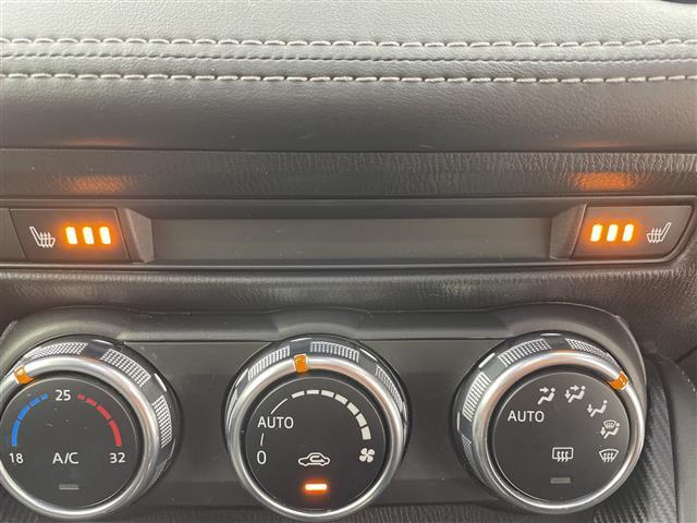 デミオ ＸＤツーリング　純正ナビ　バックカメラ　衝突軽減ブレーキ　レーンキープアシスト　クルーズコントロール　シートヒーター　ＨＩＤヘッドライト　ドライブレコーダー　ＥＴＣ　純正アルミホイール　純正フロアマット　パドルシフト（14枚目）