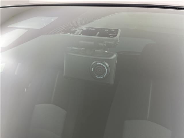 デミオ ＸＤツーリング　純正ナビ　バックカメラ　衝突軽減ブレーキ　レーンキープアシスト　クルーズコントロール　シートヒーター　ＨＩＤヘッドライト　ドライブレコーダー　ＥＴＣ　純正アルミホイール　純正フロアマット　パドルシフト（19枚目）