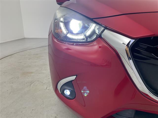 デミオ ＸＤツーリング　純正ナビ　バックカメラ　衝突軽減ブレーキ　レーンキープアシスト　クルーズコントロール　シートヒーター　ＨＩＤヘッドライト　ドライブレコーダー　ＥＴＣ　純正アルミホイール　純正フロアマット　パドルシフト（38枚目）