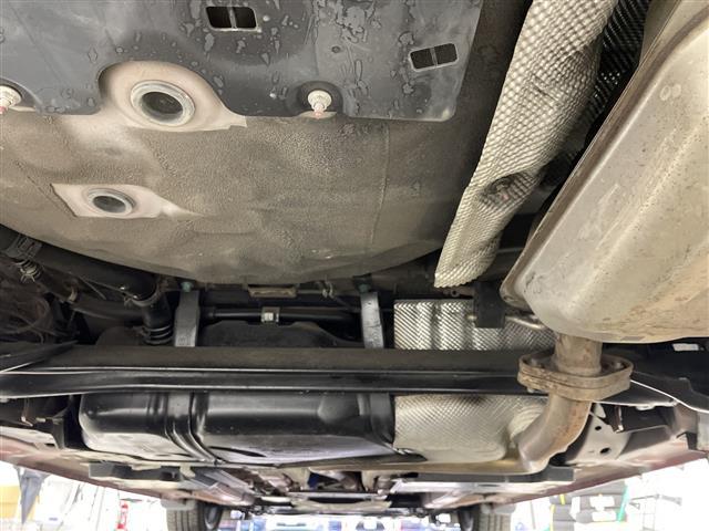 デミオ ＸＤツーリング　純正ナビ　バックカメラ　衝突軽減ブレーキ　レーンキープアシスト　クルーズコントロール　シートヒーター　ＨＩＤヘッドライト　ドライブレコーダー　ＥＴＣ　純正アルミホイール　純正フロアマット　パドルシフト（40枚目）