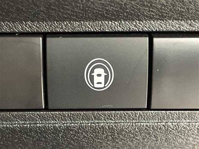 ノート Ｓ　デジタルインナーミラー　アラウンドビューモニター　レーンキープアシスト　エマージェンシーブレーキ　ブラインドスポットモニター　ＬＥＤヘッドライト　オートライト　オートマチックハイビーム　フォグランプ（7枚目）