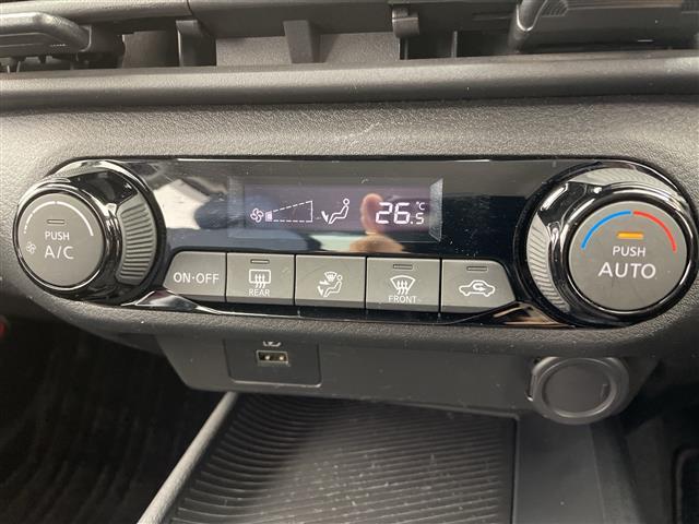 ノート Ｓ　デジタルインナーミラー　アラウンドビューモニター　レーンキープアシスト　エマージェンシーブレーキ　ブラインドスポットモニター　ＬＥＤヘッドライト　オートライト　オートマチックハイビーム　フォグランプ（14枚目）