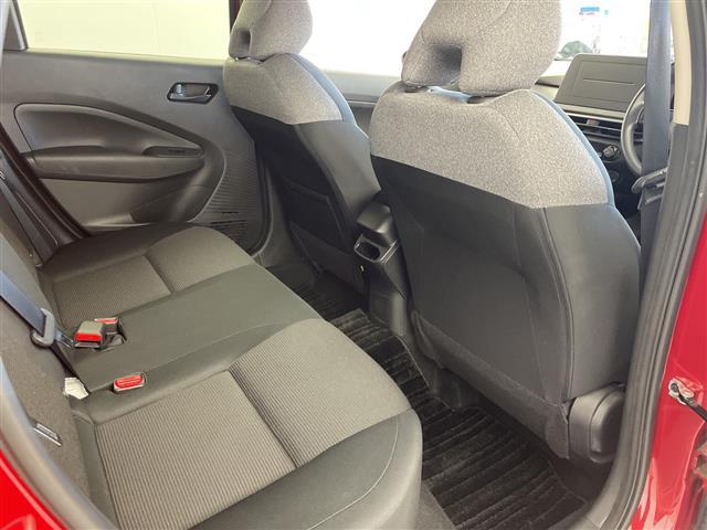 ノート Ｓ　デジタルインナーミラー　アラウンドビューモニター　レーンキープアシスト　エマージェンシーブレーキ　ブラインドスポットモニター　ＬＥＤヘッドライト　オートライト　オートマチックハイビーム　フォグランプ（21枚目）