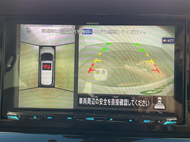 エルグランド ２５０ハイウェイスターＳ　社外９インチナビ　フリップダウンモニター　アラウンドビューモニター　エマージェンシーブレーキ　ハーフレザーシート　純正アルミホイール　両側パワースライドドア　レーダークルーズコントロール　ドラレコ（4枚目）