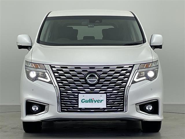 エルグランド ２５０ハイウェイスターＳ　社外９インチナビ　フリップダウンモニター　アラウンドビューモニター　エマージェンシーブレーキ　ハーフレザーシート　純正アルミホイール　両側パワースライドドア　レーダークルーズコントロール　ドラレコ（36枚目）