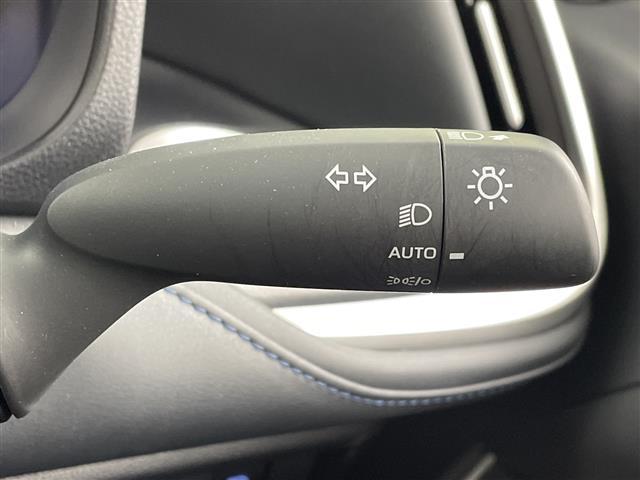 ヴォクシー ハイブリッドＳ－Ｚ　ユニバーサルステップ　純正ディスプレイオーディオナビ　フルセグ　ＢＴ　ＵＳＢ　ＤＶＤ　ＨＤＭＩ　Ｍｉｒａｃａｓｔ　バックカメラ　トヨタセーフティセンス　プリクラッシュセーフティ　レーダークルコン（14枚目）