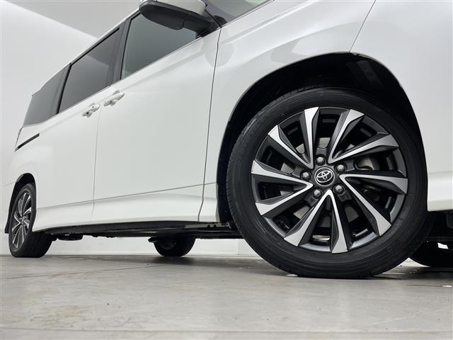 ヴォクシー ハイブリッドＳ－Ｚ　ユニバーサルステップ　純正ディスプレイオーディオナビ　フルセグ　ＢＴ　ＵＳＢ　ＤＶＤ　ＨＤＭＩ　Ｍｉｒａｃａｓｔ　バックカメラ　トヨタセーフティセンス　プリクラッシュセーフティ　レーダークルコン（39枚目）