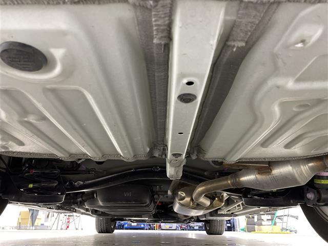 ヴォクシー ハイブリッドＳ－Ｚ　ユニバーサルステップ　純正ディスプレイオーディオナビ　フルセグ　ＢＴ　ＵＳＢ　ＤＶＤ　ＨＤＭＩ　Ｍｉｒａｃａｓｔ　バックカメラ　トヨタセーフティセンス　プリクラッシュセーフティ　レーダークルコン（41枚目）