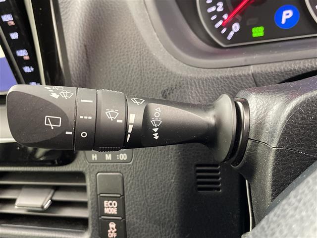 ヴォクシー ＺＳ　純正ナビ　ＣＤ　ＤＶＤ　フルセグＴＶ　Ｂｌｕｅｔｏｏｔｈ　バックカメラ　片側パワースライドドア　クルーズコントロール　前方ドライブレコーダー　ビルトインＥＴＣ　プッシュスタート　スマートキー（8枚目）