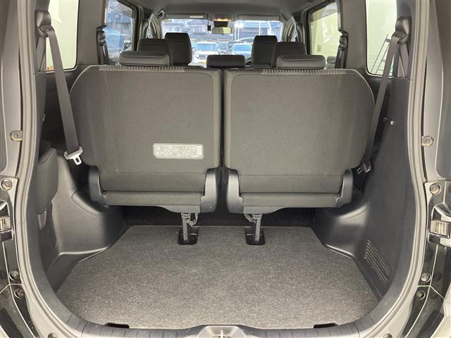 ヴォクシー ＺＳ　純正ナビ　ＣＤ　ＤＶＤ　フルセグＴＶ　Ｂｌｕｅｔｏｏｔｈ　バックカメラ　片側パワースライドドア　クルーズコントロール　前方ドライブレコーダー　ビルトインＥＴＣ　プッシュスタート　スマートキー（27枚目）
