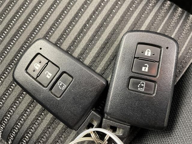 ヴォクシー ＺＳ　純正ナビ　ＣＤ　ＤＶＤ　フルセグＴＶ　Ｂｌｕｅｔｏｏｔｈ　バックカメラ　片側パワースライドドア　クルーズコントロール　前方ドライブレコーダー　ビルトインＥＴＣ　プッシュスタート　スマートキー（40枚目）