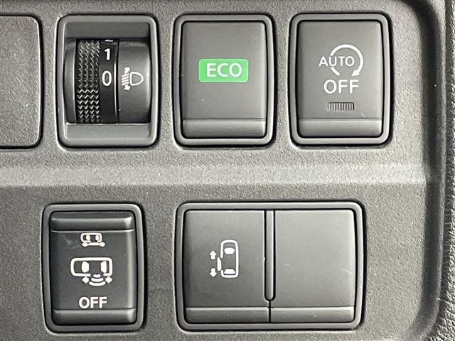 セレナ ハイウェイスター　純正ナビ　ＣＤ　ＤＶＤ　Ｂｌｕｅｔｏｏｔｈ　フルセグ　全周囲カメラ　ハンズフリーオートスライドドア　電動ドア　インテリジェントパークアシスト　衝突軽減　車線逸脱警報　ソナー　クルーズコントロール（7枚目）