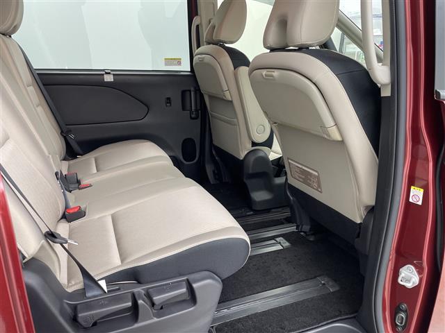 セレナ ハイウェイスター　純正ナビ　ＣＤ　ＤＶＤ　Ｂｌｕｅｔｏｏｔｈ　フルセグ　全周囲カメラ　ハンズフリーオートスライドドア　電動ドア　インテリジェントパークアシスト　衝突軽減　車線逸脱警報　ソナー　クルーズコントロール（22枚目）