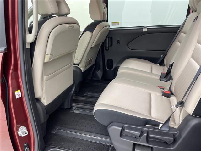 セレナ ハイウェイスター　純正ナビ　ＣＤ　ＤＶＤ　Ｂｌｕｅｔｏｏｔｈ　フルセグ　全周囲カメラ　ハンズフリーオートスライドドア　電動ドア　インテリジェントパークアシスト　衝突軽減　車線逸脱警報　ソナー　クルーズコントロール（24枚目）