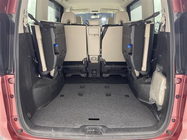 セレナ ハイウェイスター　純正ナビ　ＣＤ　ＤＶＤ　Ｂｌｕｅｔｏｏｔｈ　フルセグ　全周囲カメラ　ハンズフリーオートスライドドア　電動ドア　インテリジェントパークアシスト　衝突軽減　車線逸脱警報　ソナー　クルーズコントロール（29枚目）