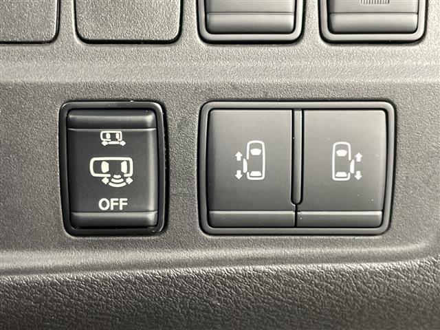 セレナ ハイウェイスター　Ｖセレクション　純正ナビ　パーキングアシスト　アラウンドビューカメラ　両側パワースライドドア　衝突軽減ブレーキ　コーナーセンサー　クルーズコントロール　純正アルミホイール　ＥＴＣ　ＬＥＤヘッドライト　プッシュスタート（13枚目）