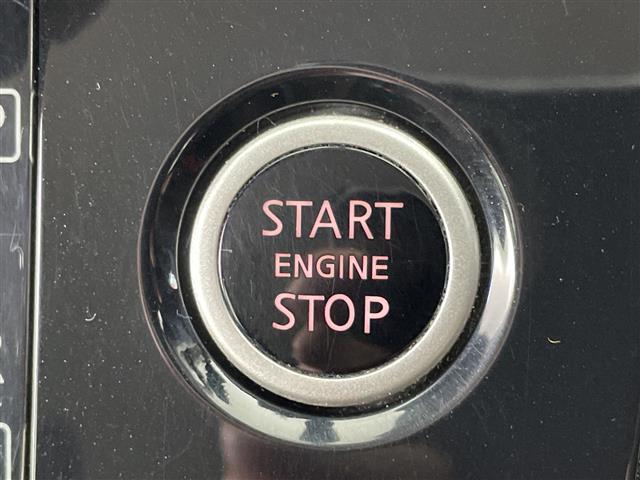 セレナ ハイウェイスター　Ｖセレクション　純正ナビ　パーキングアシスト　アラウンドビューカメラ　両側パワースライドドア　衝突軽減ブレーキ　コーナーセンサー　クルーズコントロール　純正アルミホイール　ＥＴＣ　ＬＥＤヘッドライト　プッシュスタート（14枚目）