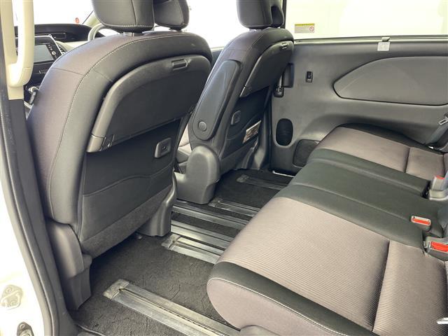 セレナ ハイウェイスター　Ｖセレクション　純正ナビ　パーキングアシスト　アラウンドビューカメラ　両側パワースライドドア　衝突軽減ブレーキ　コーナーセンサー　クルーズコントロール　純正アルミホイール　ＥＴＣ　ＬＥＤヘッドライト　プッシュスタート（26枚目）