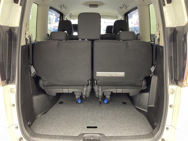 セレナ ハイウェイスター　Ｖセレクション　純正ナビ　パーキングアシスト　アラウンドビューカメラ　両側パワースライドドア　衝突軽減ブレーキ　コーナーセンサー　クルーズコントロール　純正アルミホイール　ＥＴＣ　ＬＥＤヘッドライト　プッシュスタート（28枚目）