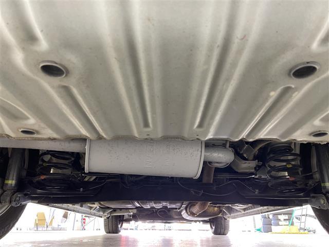 セレナ ハイウェイスター　Ｖセレクション　純正ナビ　パーキングアシスト　アラウンドビューカメラ　両側パワースライドドア　衝突軽減ブレーキ　コーナーセンサー　クルーズコントロール　純正アルミホイール　ＥＴＣ　ＬＥＤヘッドライト　プッシュスタート（40枚目）