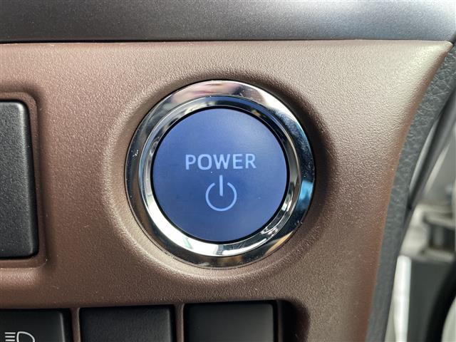 エスクァイア ハイブリッドGi プレミアムパッケージ ALPINE9インチナビ CD DVD SD Bluetooth HDMI ALPINEフリップダウンモニター 両側パワースライドドア バックカメラ クルーズコントロール 前席シートヒーター ETC(16枚目)