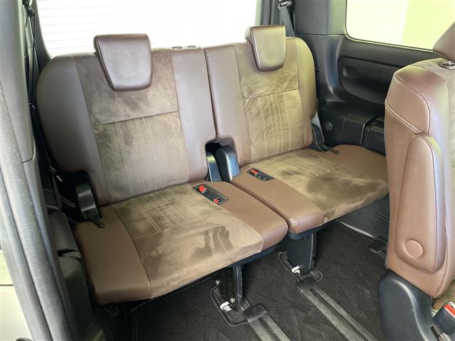 エスクァイア ハイブリッドGi プレミアムパッケージ ALPINE9インチナビ CD DVD SD Bluetooth HDMI ALPINEフリップダウンモニター 両側パワースライドドア バックカメラ クルーズコントロール 前席シートヒーター ETC(27枚目)