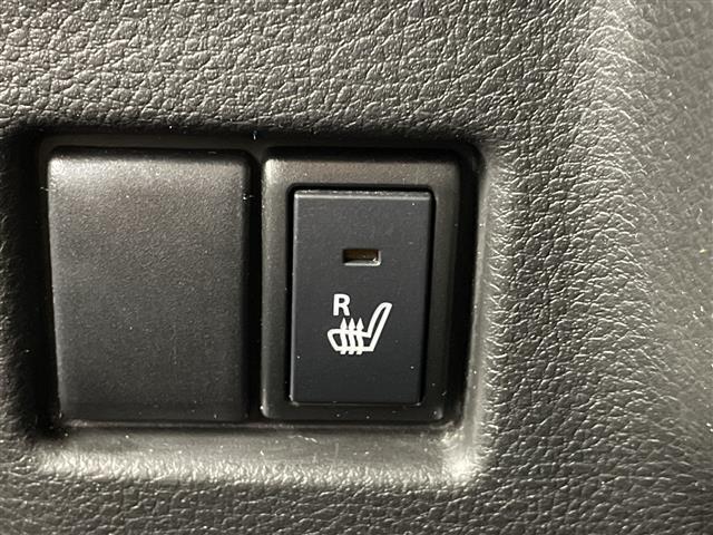 スペーシアカスタム ハイブリッドXSターボ 純正8型ナビ 両側パワースライドドア LEDヘッドライト オートライト ハーフレザーシート シートヒーター(D席) 純正ビルトインETC シートバックテーブル スズキセーフティサポート 衝突軽減(17枚目)