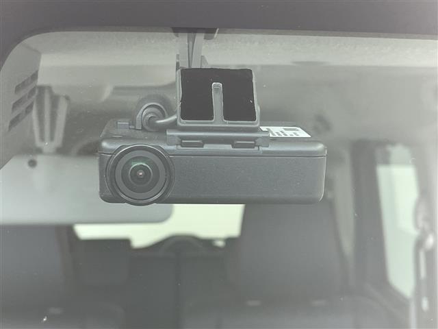 スペーシアカスタム ハイブリッドXSターボ 純正8型ナビ 両側パワースライドドア LEDヘッドライト オートライト ハーフレザーシート シートヒーター(D席) 純正ビルトインETC シートバックテーブル スズキセーフティサポート 衝突軽減(20枚目)