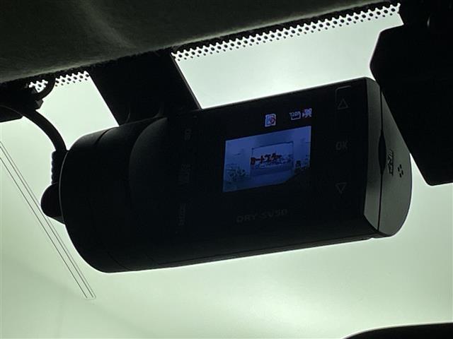 セレナ ハイウェイスター Vセレクション ALPINEフリップダウンモニター 10インチナビ 全方位カメラ パーキングアシスト ドライブレコーダー 両側パワースライドドア コーナーセンサー フルセグTV Bluetooth スペアキー LED(19枚目)