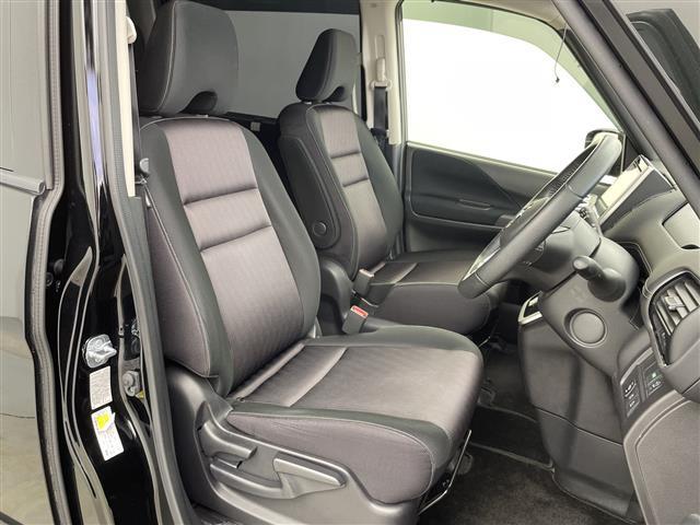 セレナ ハイウェイスター Vセレクション ALPINEフリップダウンモニター 10インチナビ 全方位カメラ パーキングアシスト ドライブレコーダー 両側パワースライドドア コーナーセンサー フルセグTV Bluetooth スペアキー LED(22枚目)