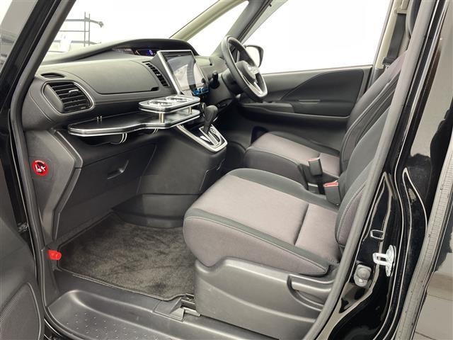 セレナ ハイウェイスター Vセレクション ALPINEフリップダウンモニター 10インチナビ 全方位カメラ パーキングアシスト ドライブレコーダー 両側パワースライドドア コーナーセンサー フルセグTV Bluetooth スペアキー LED(28枚目)