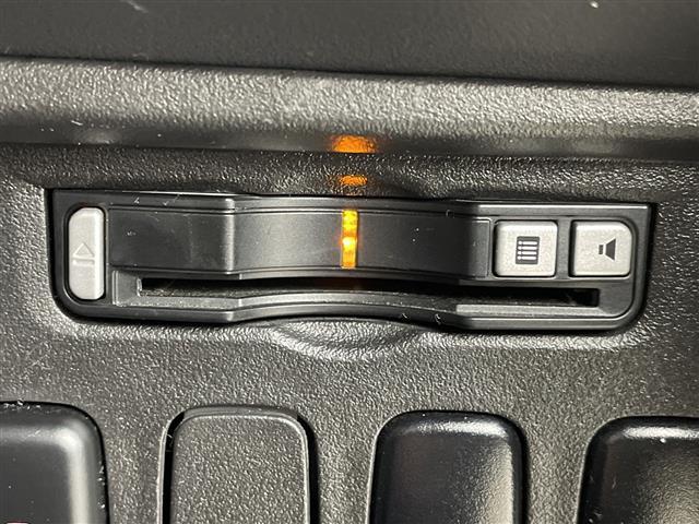 デリカD:5 D パワーパッケージ アルパインナビ Bluetooth バッツクカメラ 両側パワースライドドア 4WD ETC オートヘッドライト パドルシフト 革巻きステアリング 電格ミラー クルーズコントロール スマートキー(14枚目)