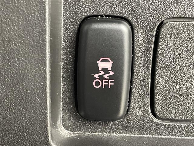 デリカD:5 D パワーパッケージ アルパインナビ Bluetooth バッツクカメラ 両側パワースライドドア 4WD ETC オートヘッドライト パドルシフト 革巻きステアリング 電格ミラー クルーズコントロール スマートキー(16枚目)