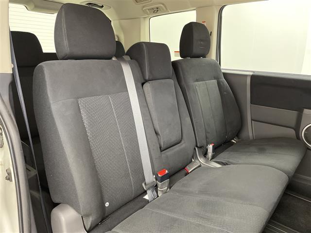 デリカD:5 D パワーパッケージ アルパインナビ Bluetooth バッツクカメラ 両側パワースライドドア 4WD ETC オートヘッドライト パドルシフト 革巻きステアリング 電格ミラー クルーズコントロール スマートキー(22枚目)