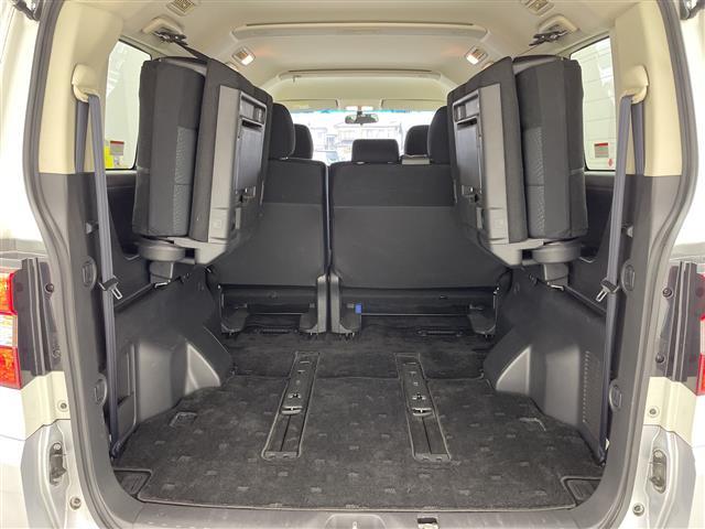 デリカD:5 D パワーパッケージ アルパインナビ Bluetooth バッツクカメラ 両側パワースライドドア 4WD ETC オートヘッドライト パドルシフト 革巻きステアリング 電格ミラー クルーズコントロール スマートキー(28枚目)