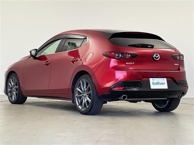 MAZDA3ファストバック XD Lパッケージ BOSEサウンド 純正ナビ 全方位カメラ ETC ブラインドスポットモニター 前席シートヒーター ステアリングヒーター パワーシート シートメモリー アダプティブクルーズコントロール プッシュスタート(19枚目)