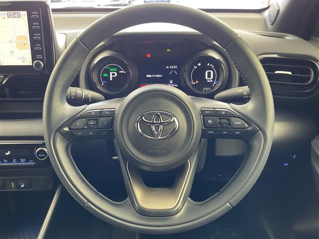 ヤリス ハイブリッドZ 純正ナビ バックカメラ ドライブレコーダー ETC ブラインドスポットモニタ アダプティブクルーズコントロール 前席シートヒーター クリアランスソナー オートハイビーム スマートキー プッシュスタート(23枚目)