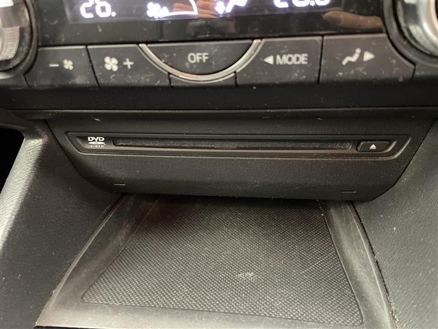アクセラスポーツ １５Ｓ　純正ＳＤナビ　ＣＤ　ＤＶＤ　ＵＳＢ　Ｂｌｕｅｔｏｏｔｈ　ＡＵＸ　フルセグ　バックカメラ　ＥＴＣ　ドライブレコーダー　ステアリングスイッチ　革巻きステアリング　電動格納ミラー　スマートキー（7枚目）