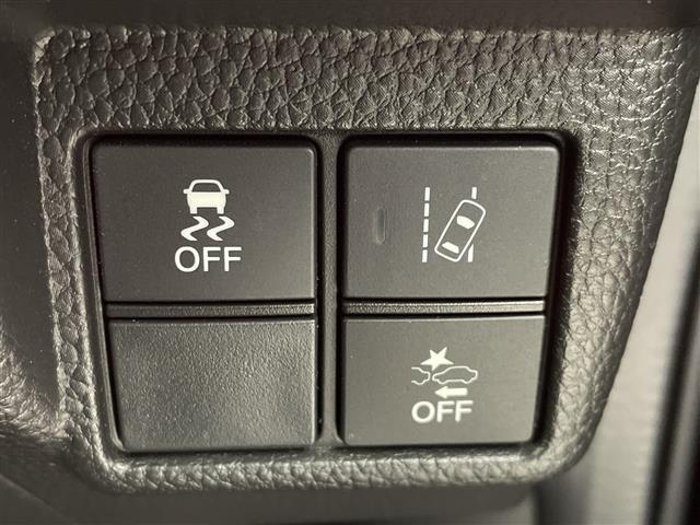 Ｎ－ＢＯＸカスタム Ｇ・Ｌホンダセンシング　純正ナビ　バックカメラ　アップルカープレイ　衝突軽減ブレーキ　レーンキープアシスト　コーナーセンサー　レーダークルーズコントロール　両側パワースライドドア　純正ＡＷ　ドライブレコーダー　ＥＴＣ　ＬＥＤ（15枚目）