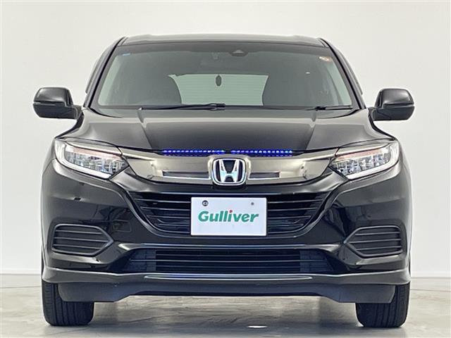 ヴェゼル ハイブリッド・ホンダセンシング　純正７インチナビ　ＣＤ　ＤＶＤ　Ｂｌｕｅｔｏｏｔｈ　フルセグ　バックカメラ　前後ドライブレコーダー　レーダークルーズコントロール　パドルシフト　ステアリングスイッチ　ＥＴＣ　レザーシート　スマートキー（29枚目）