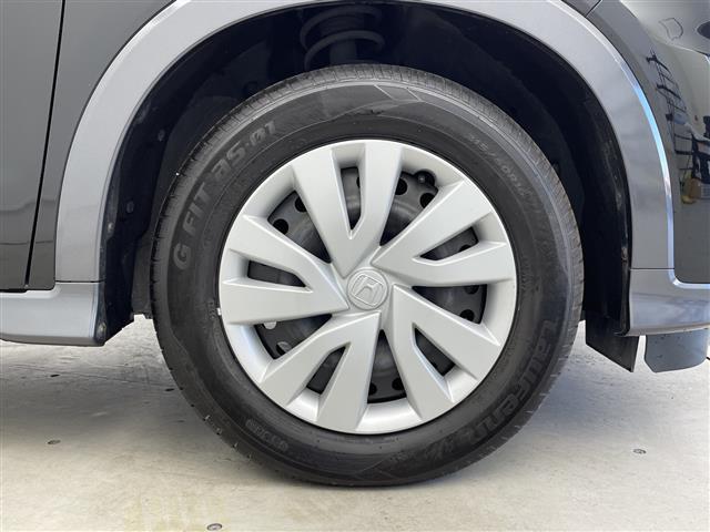 ヴェゼル ハイブリッド・ホンダセンシング　純正７インチナビ　ＣＤ　ＤＶＤ　Ｂｌｕｅｔｏｏｔｈ　フルセグ　バックカメラ　前後ドライブレコーダー　レーダークルーズコントロール　パドルシフト　ステアリングスイッチ　ＥＴＣ　レザーシート　スマートキー（38枚目）