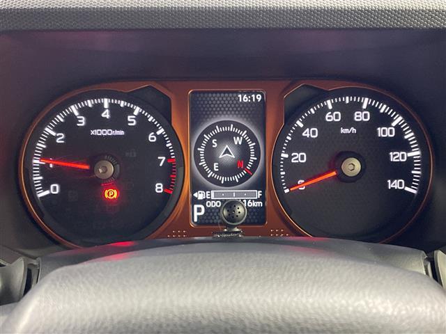 タフト Ｇ　純正７インチナビ　フルセグＴＶ　バッツクカメラ　前席シートヒーター　プッシュスタート　スマートキー　アイドリングストップ　ガラスルーフ　前後ドラレコ　電子パーキング　ステアリングスイッチ　ＥＴＣ（8枚目）