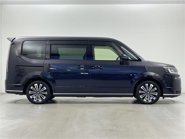 ステップワゴン ｅ：ＨＥＶスパーダ　プレミアムライン　１５．６インチフリップダウンモニター　１１．４インチディーラーオプションナビ　ＣＤ　ＤＶＤ　Ｂｌｕｅｔｏｏｔｈ　ＵＳＢ　フルセグ　全周囲カメラ　両側パワースライドドア　ホンダセンシング　シートヒーター（35枚目）