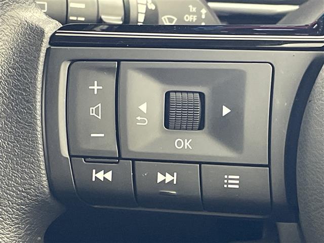 ノート Ｘ　エマージェンシーブレーキ　ＫＥＮＷＯＯＤナビ　ステアリングスイッチ　プッシュスタート　スマートキー　スペアキー　電子パーキングブレーキ　オートホールド　オートＬＥＤヘッドライト　前方ドラレコ（9枚目）