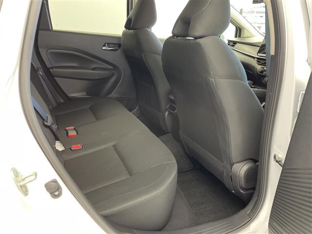 ノート Ｘ　エマージェンシーブレーキ　ＫＥＮＷＯＯＤナビ　ステアリングスイッチ　プッシュスタート　スマートキー　スペアキー　電子パーキングブレーキ　オートホールド　オートＬＥＤヘッドライト　前方ドラレコ（25枚目）