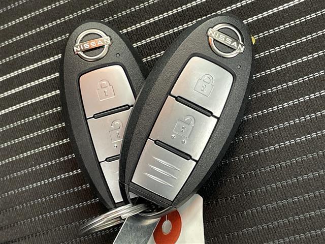 ノート Ｘ　エマージェンシーブレーキ　ＫＥＮＷＯＯＤナビ　ステアリングスイッチ　プッシュスタート　スマートキー　スペアキー　電子パーキングブレーキ　オートホールド　オートＬＥＤヘッドライト　前方ドラレコ（41枚目）