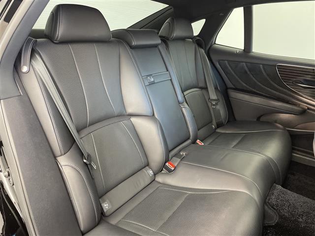 ＬＳ ＬＳ５００　Ｉパッケージ　サンルーフ　全方位モニター　ブラインドスポットモニター　ヘッドアップディスプレイ　純正ナビ　革シート　シートヒーター　エアシート　シートメモリ　ＥＴＣ２．０　オートハイビーム　ハンドルヒーター　ＬＥＤ（23枚目）